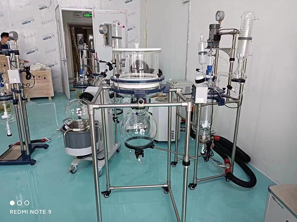 雙層玻璃反應(yīng)釜操作說(shuō)明書