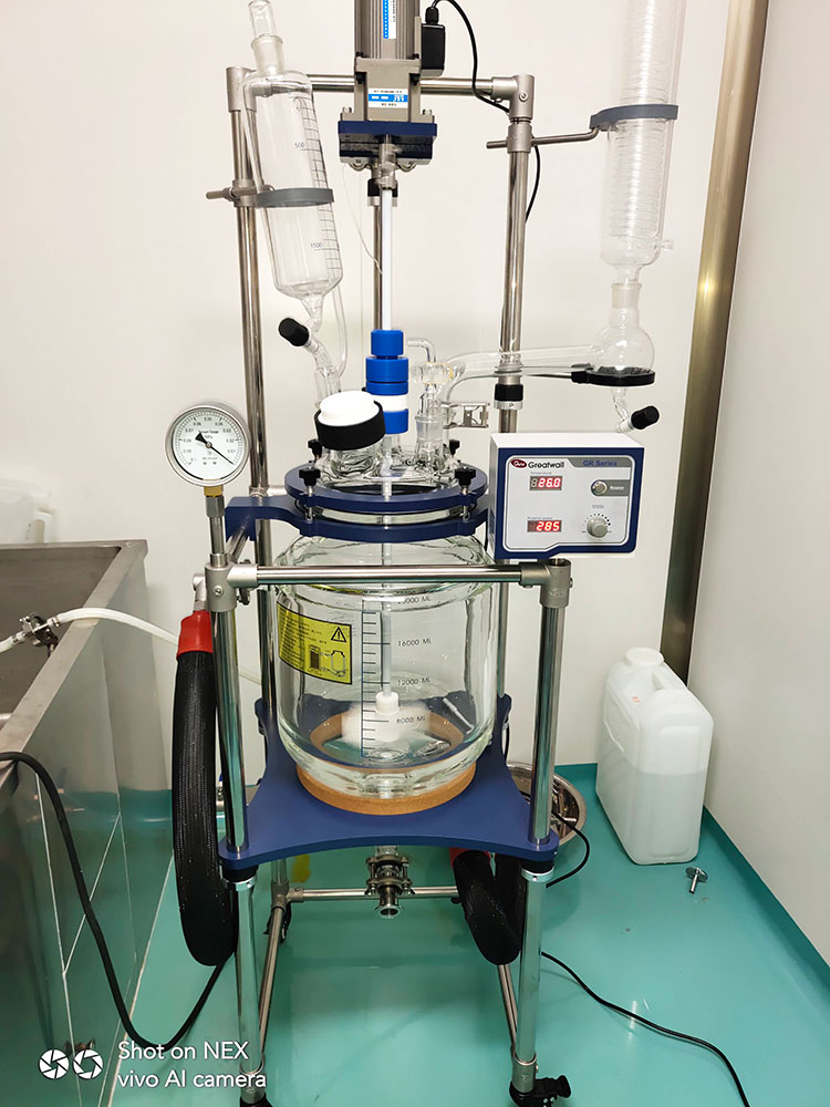 冬季怎樣給玻璃反應釜保溫？